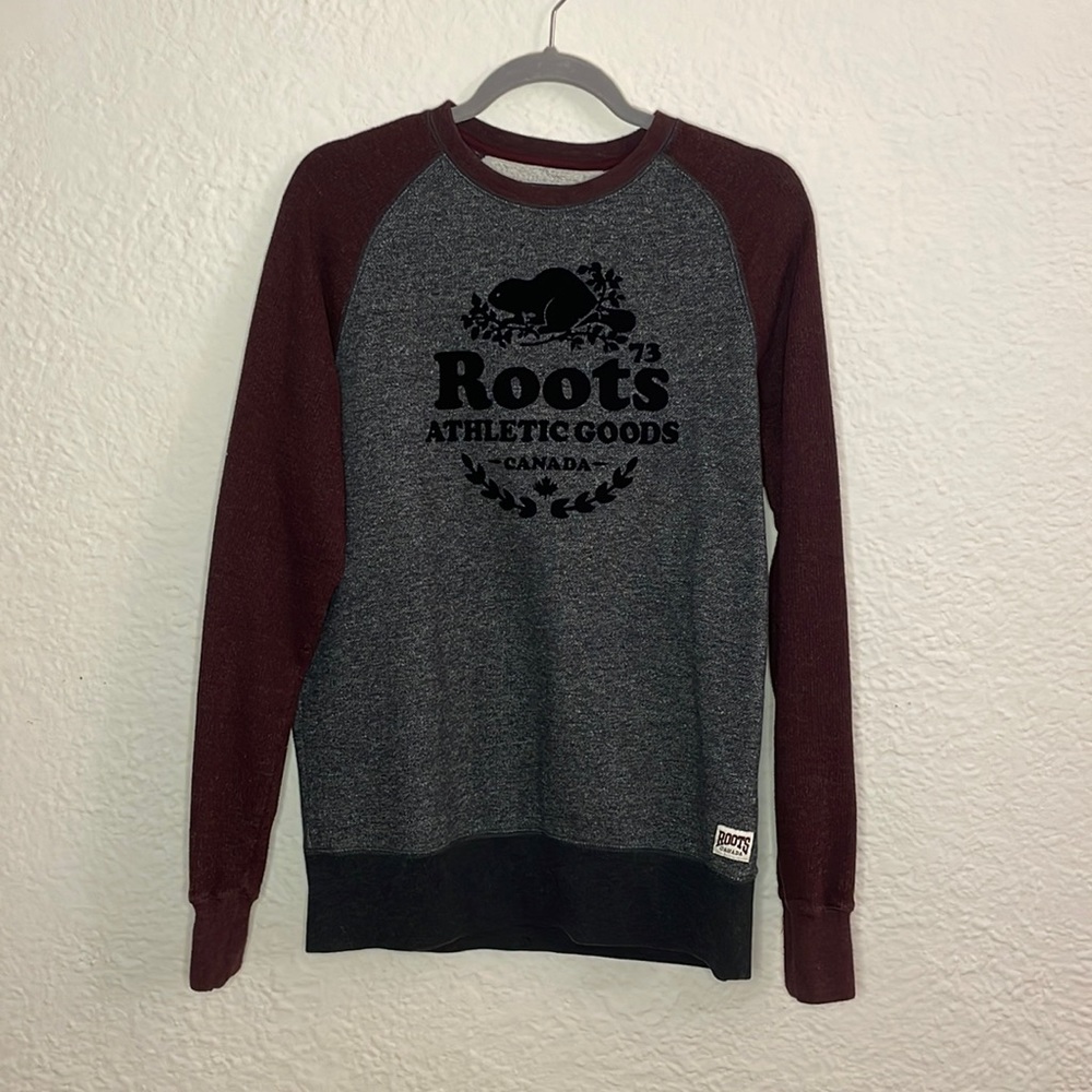 Roots crew neck sweatshirt